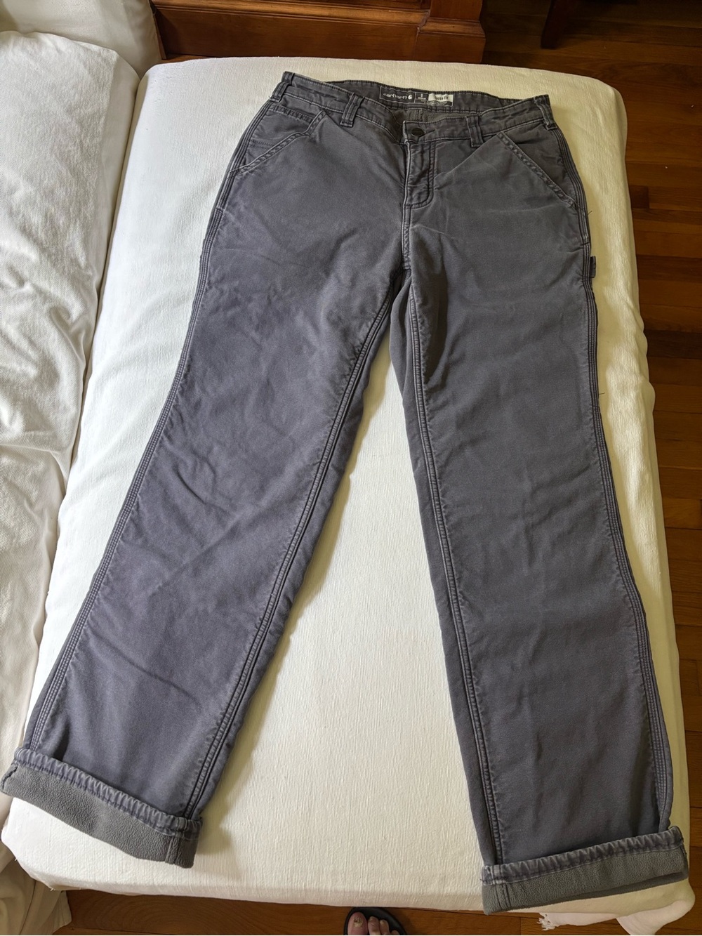Carhartt Women’s Gray Fleece Lined Size 6 Work Pants - Utility Pocket Trousers - Picture 2 of 3